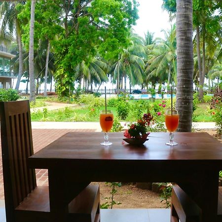 High Park Hotel Nilaveli Ngoại thất bức ảnh