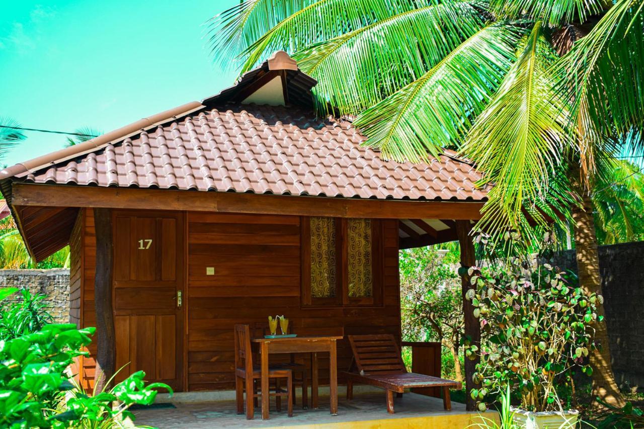 High Park Hotel Nilaveli Ngoại thất bức ảnh