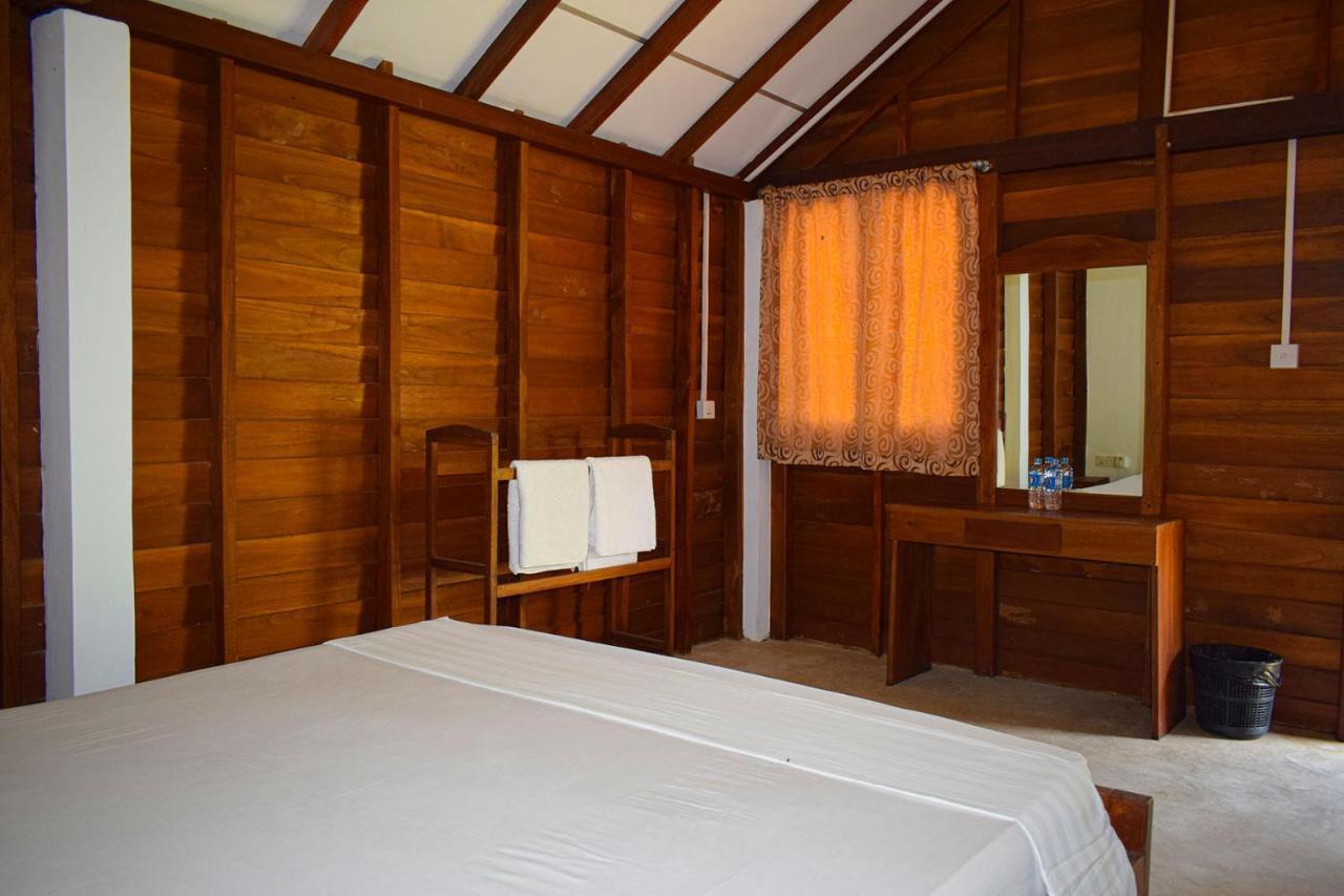 High Park Hotel Nilaveli Ngoại thất bức ảnh